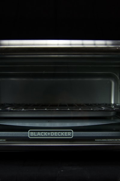 电视剧《繁花》剧照，九十年代上海都市情感大戏